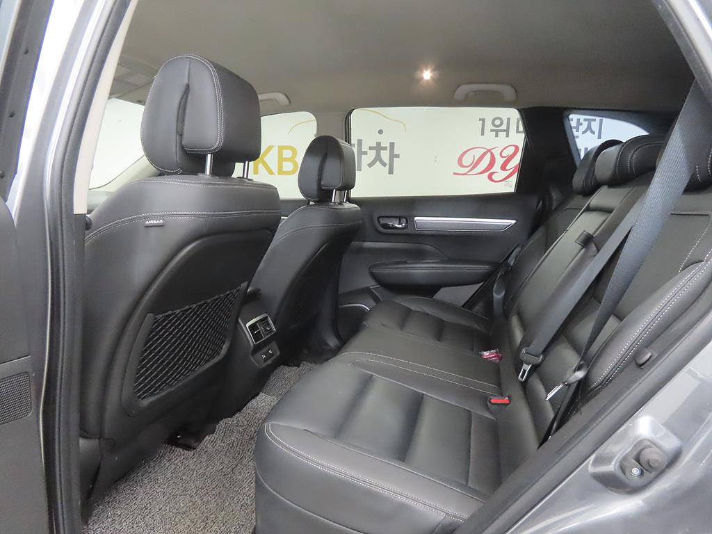 SAMSUNG QM6 - Vista 6