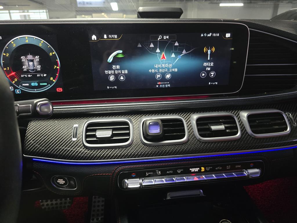 Mercedes Benz GLE Class - Vista 10