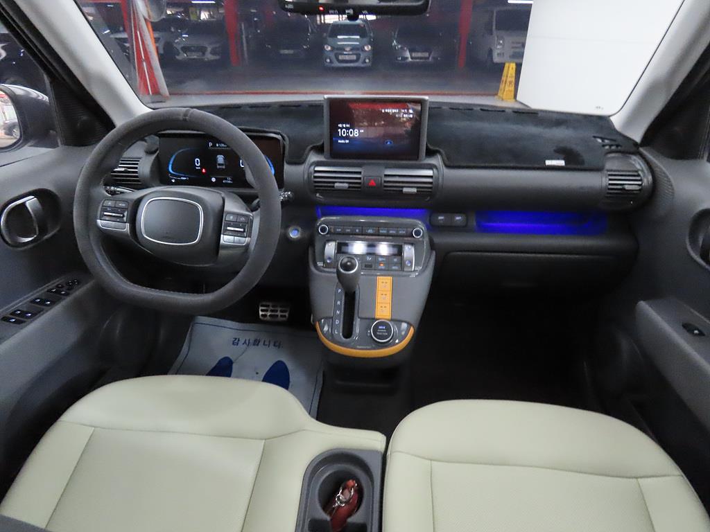 HYUNDAI Casper - Vista 5