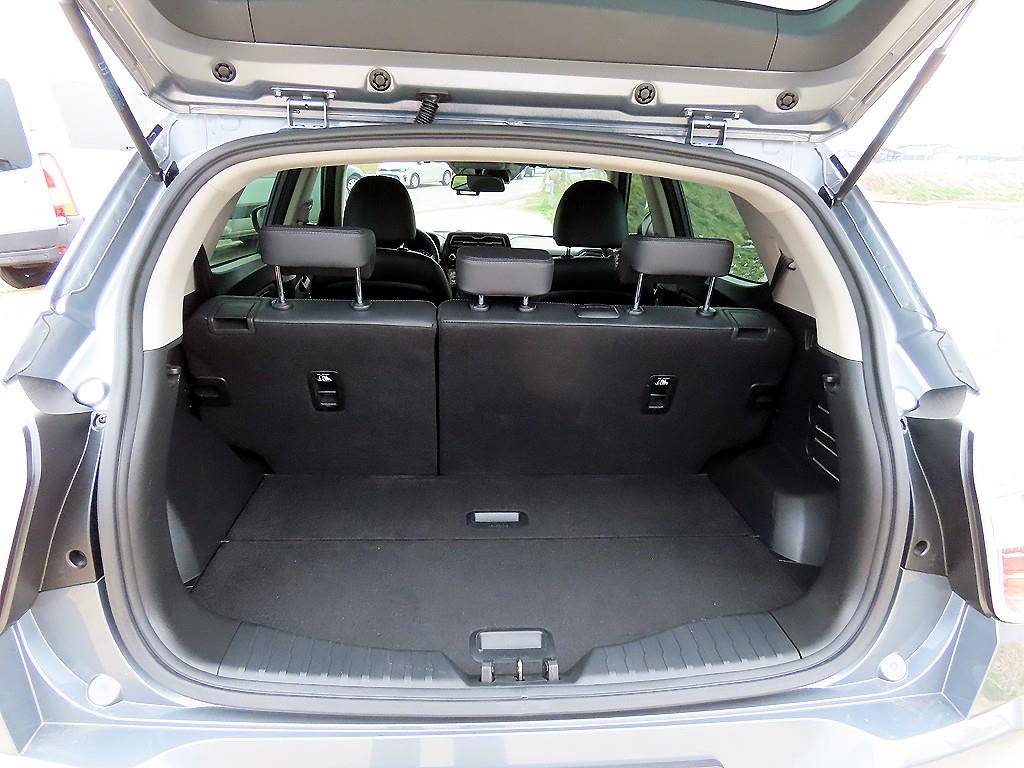 Ssangyong Tivoli 2022 Gris - Importación desde Corea - HF Imports Iquique - Foto 16