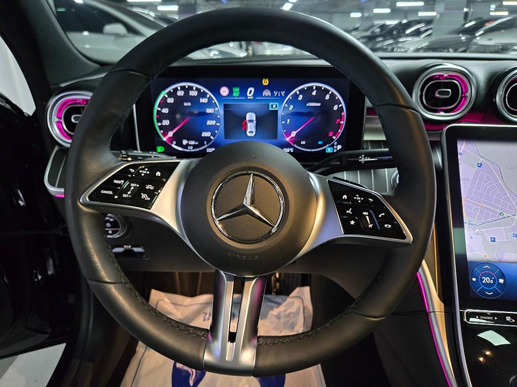 Mercedes Benz C Class - Vista 7