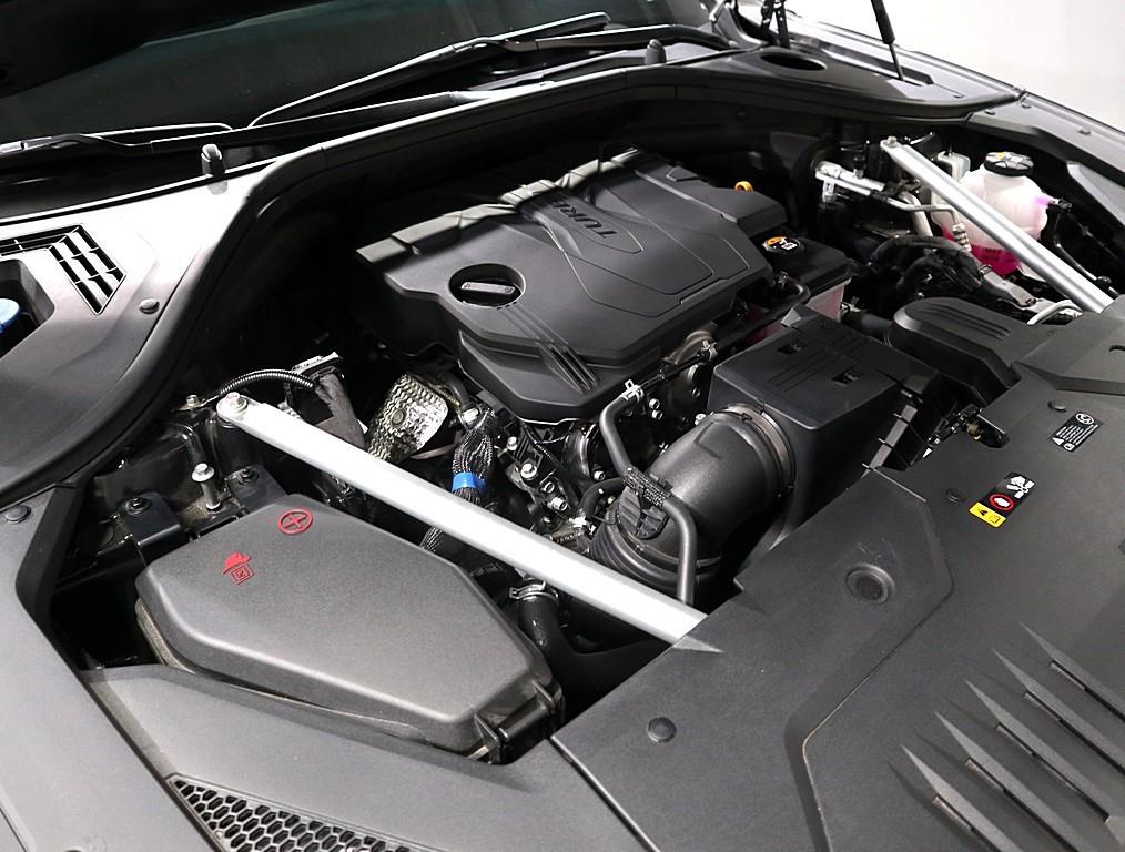 Genesis GV70 - Vista 6