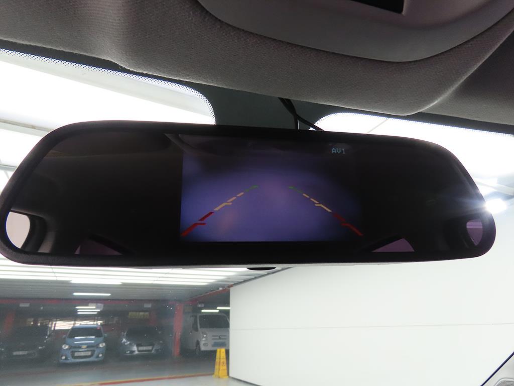 Chevrolet Spark - Vista 5