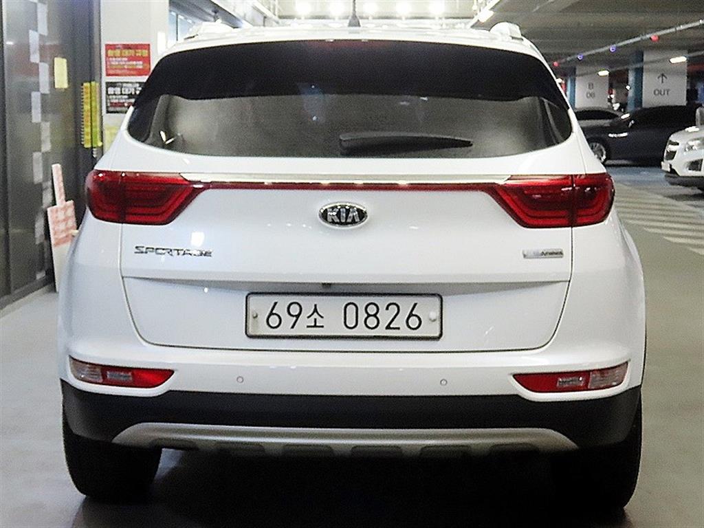 KIA Sportage - Vista 5