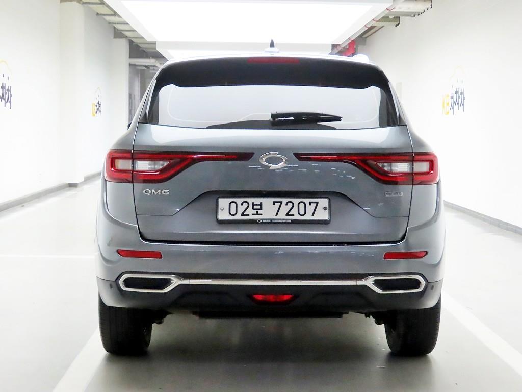 SAMSUNG QM6 - Vista 3