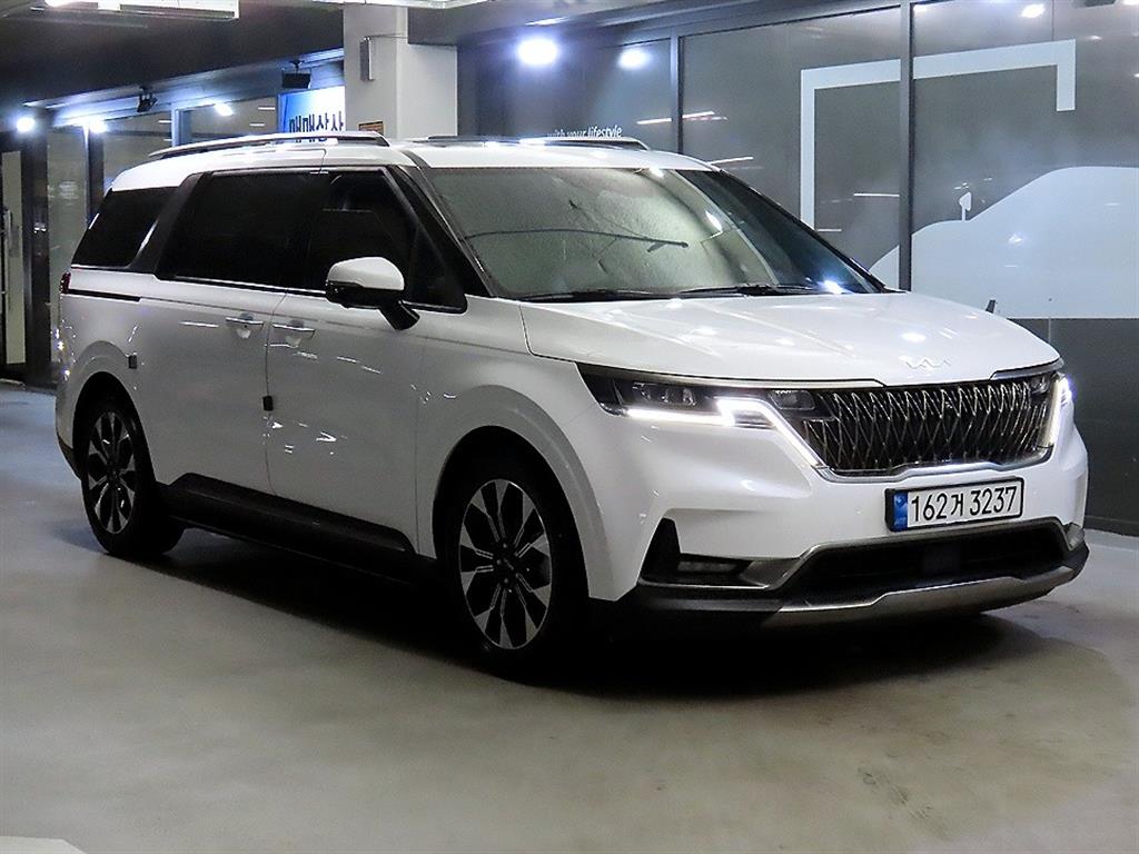 KIA Carnival 2023 Blanco - Importación desde Corea - HF Imports Iquique - Foto 1