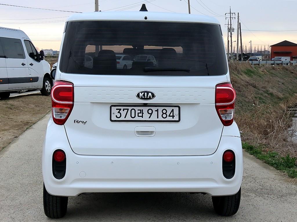 KIA Ray - Vista 4