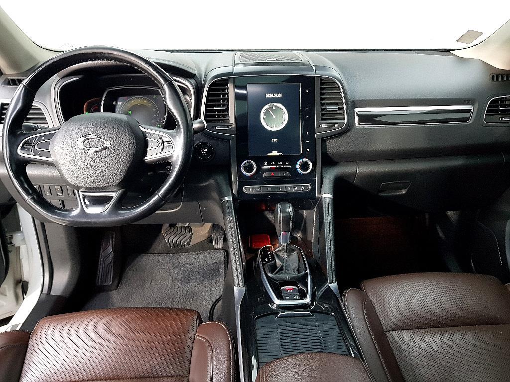 SAMSUNG QM6 - Vista 5