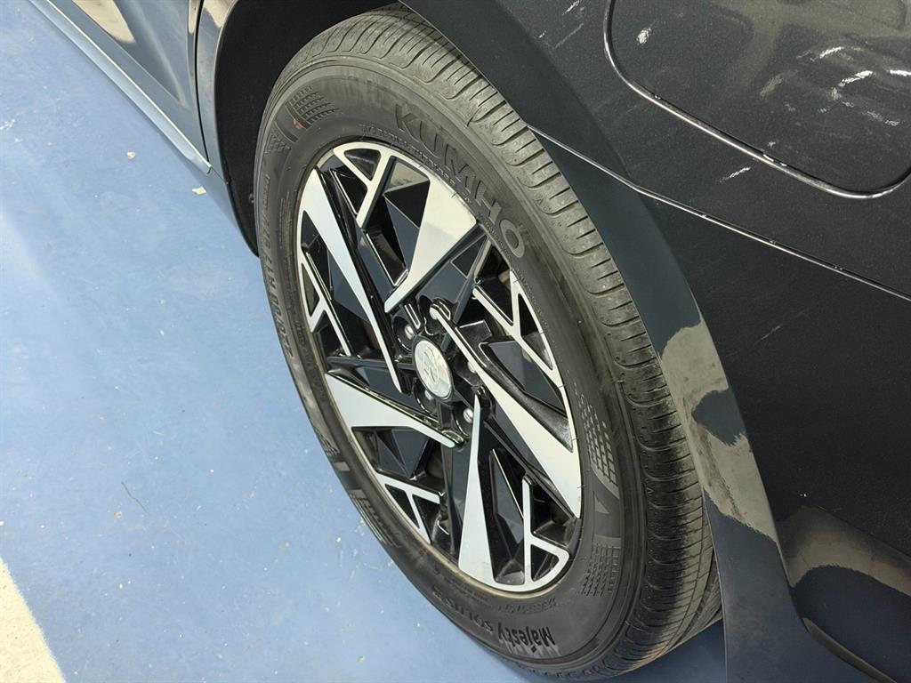 HYUNDAI Grandeur - Vista 6