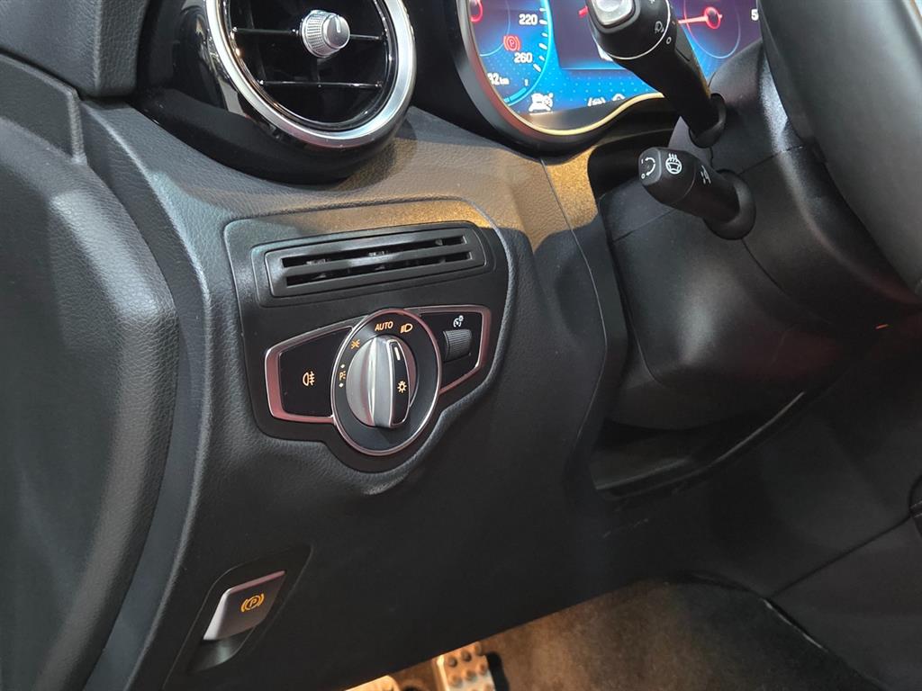 Mercedes Benz GLC Class 2021 Negro - Importación desde Corea - HF Imports Iquique - Foto 14