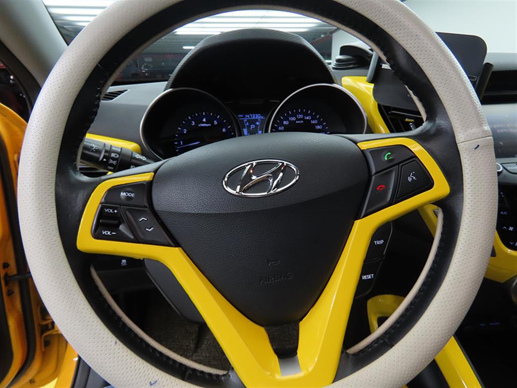 HYUNDAI Veloster - Vista 8