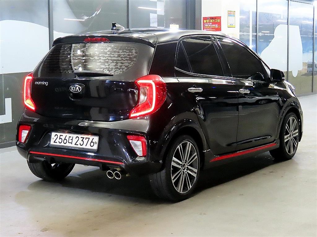 KIA Morning - Vista 4