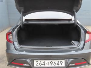 HYUNDAI Sonata - Vista 10