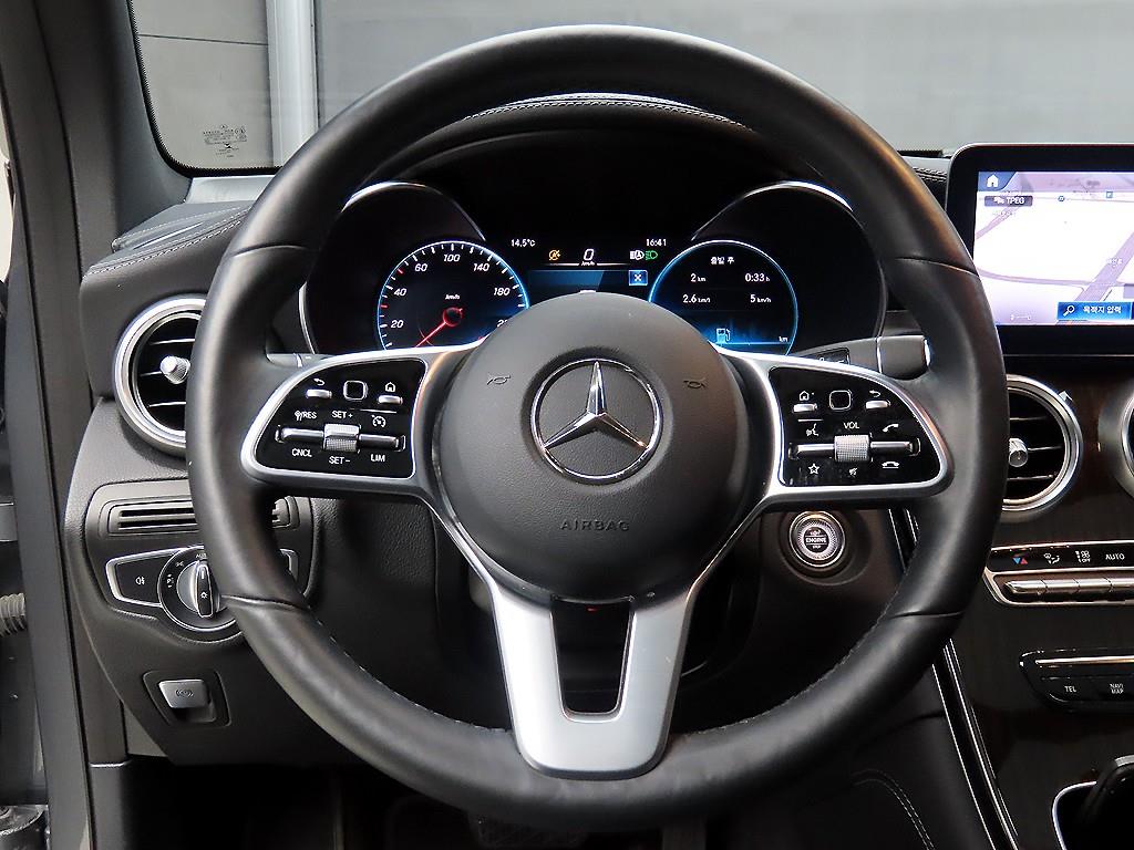 Mercedes Benz GLC Class - Vista 9