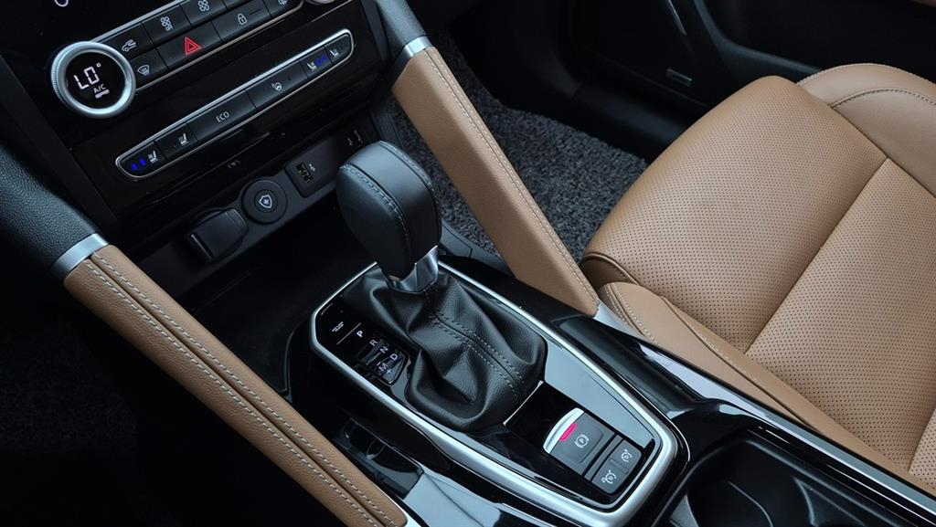 SAMSUNG QM6 2025 Gris - Importación desde Corea - HF Imports Iquique - Foto 15