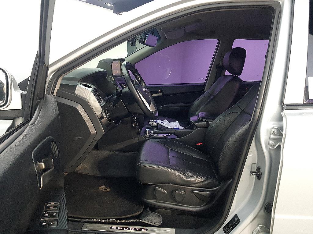 Ssangyong Korando - Vista 8