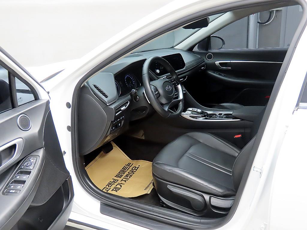 HYUNDAI Sonata - Vista 5