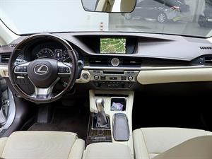 Lexus ES - Vista 10