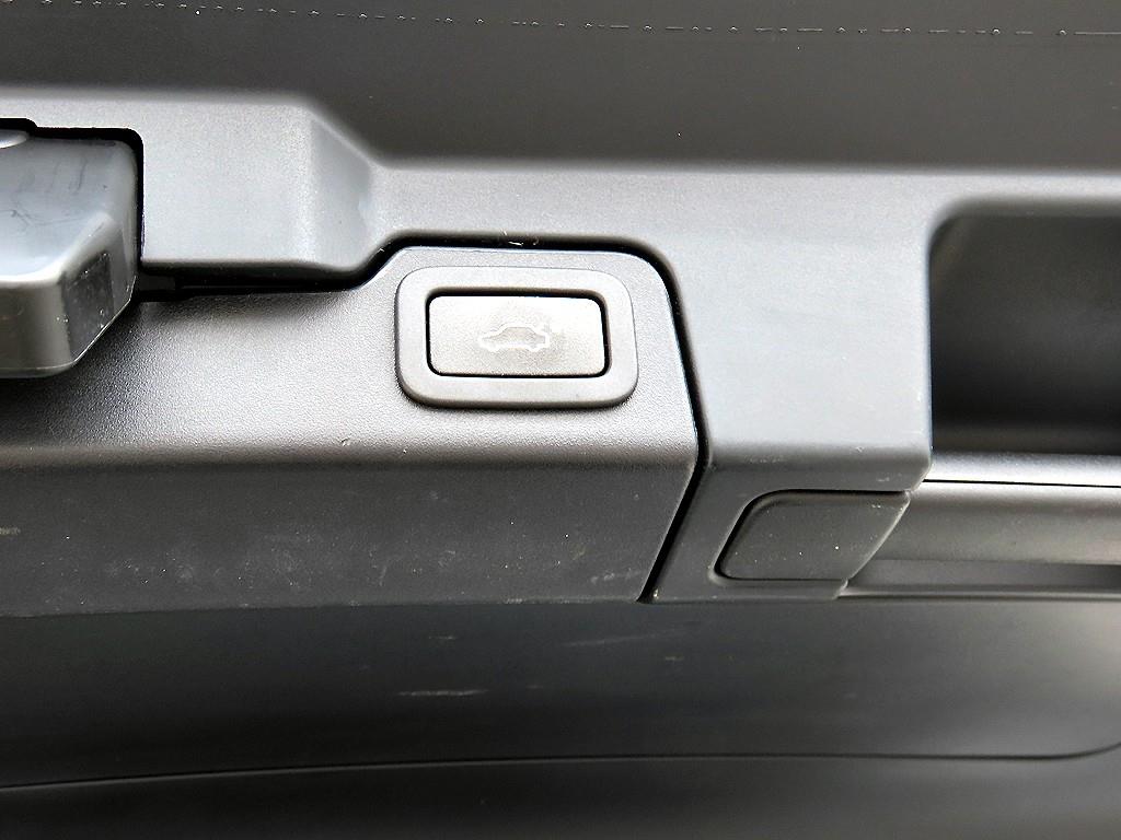 Land Rover Range Rover Bike 2018 Blanco - Importación desde Corea - HF Imports Iquique - Foto 16