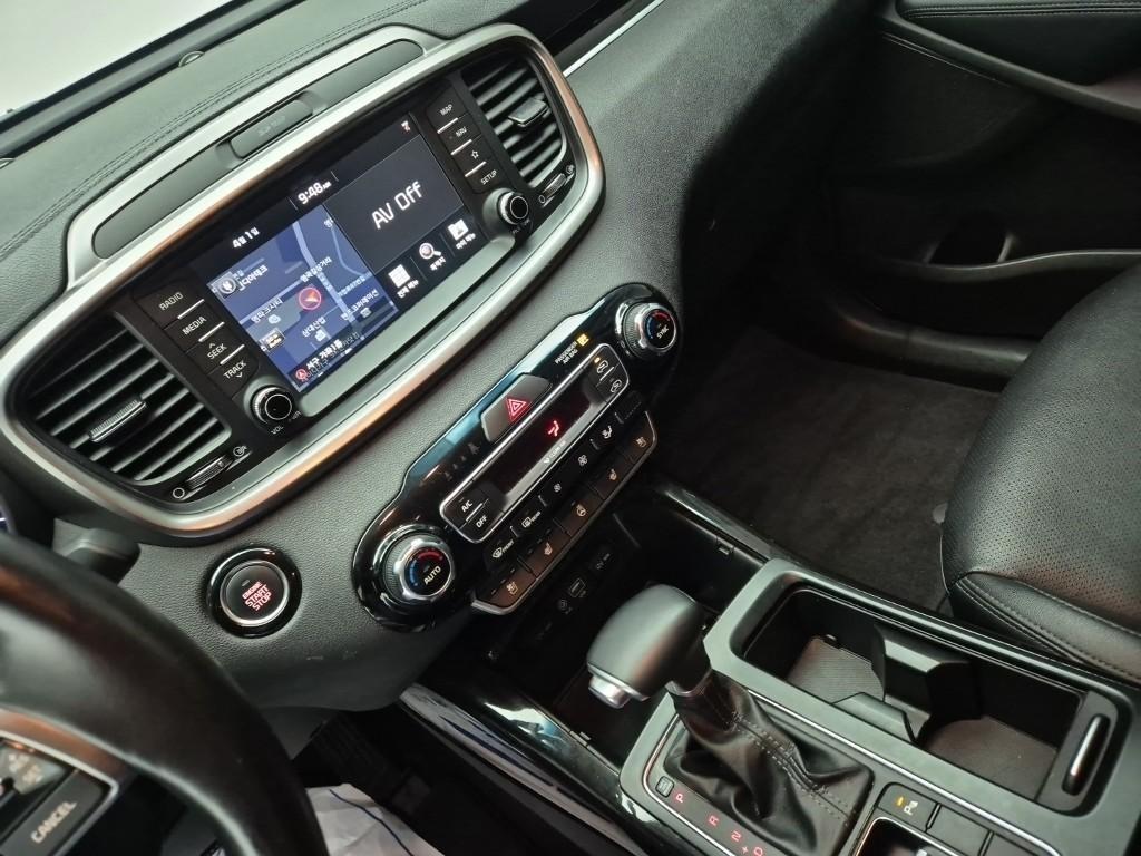 KIA Sorento - Vista 6