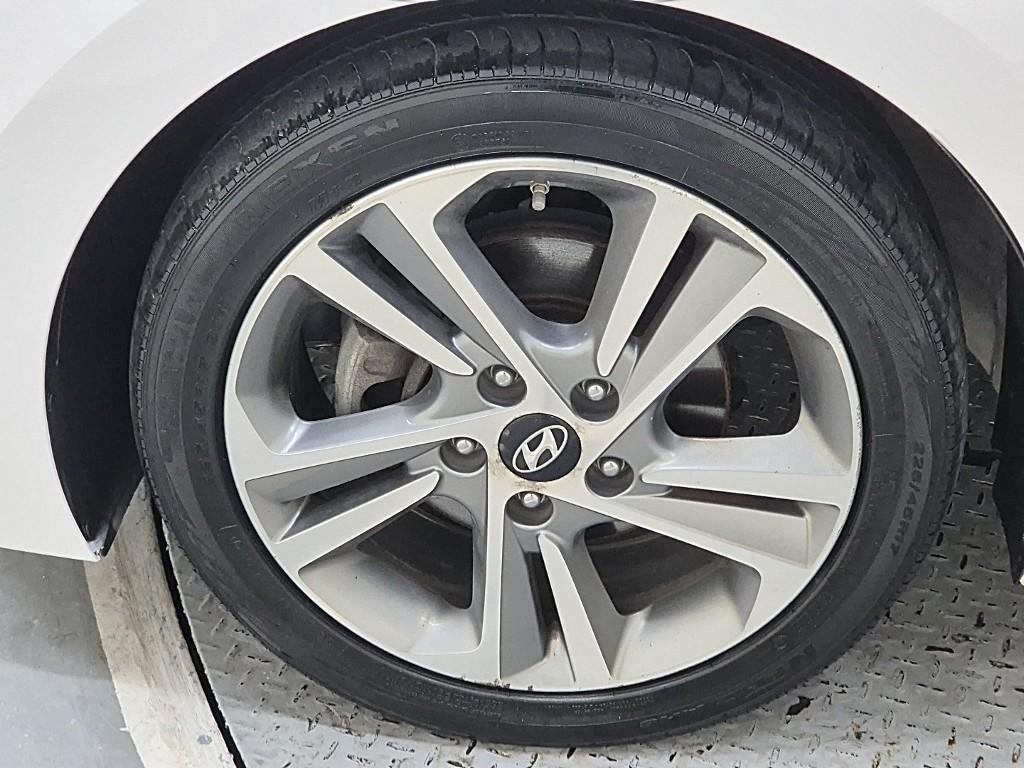 HYUNDAI Avante 2018 Blanco - Importación desde Corea - HF Imports Iquique - Foto 19