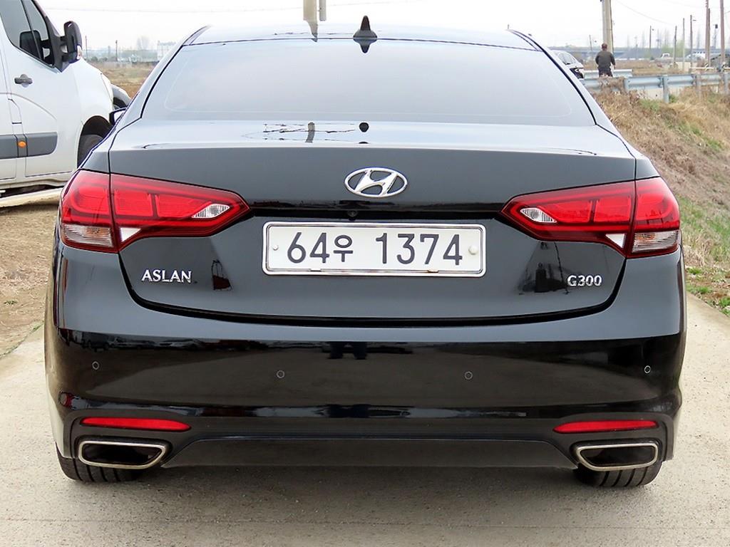 HYUNDAI Aslan - Vista 4