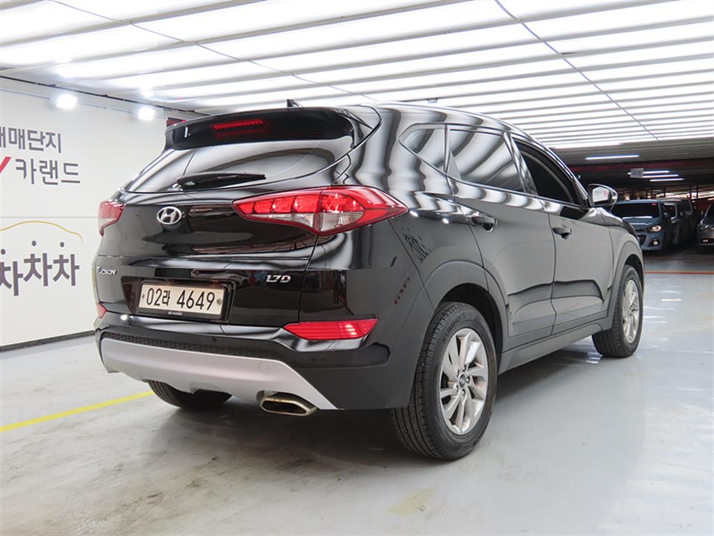 HYUNDAI Tucson - Vista 4