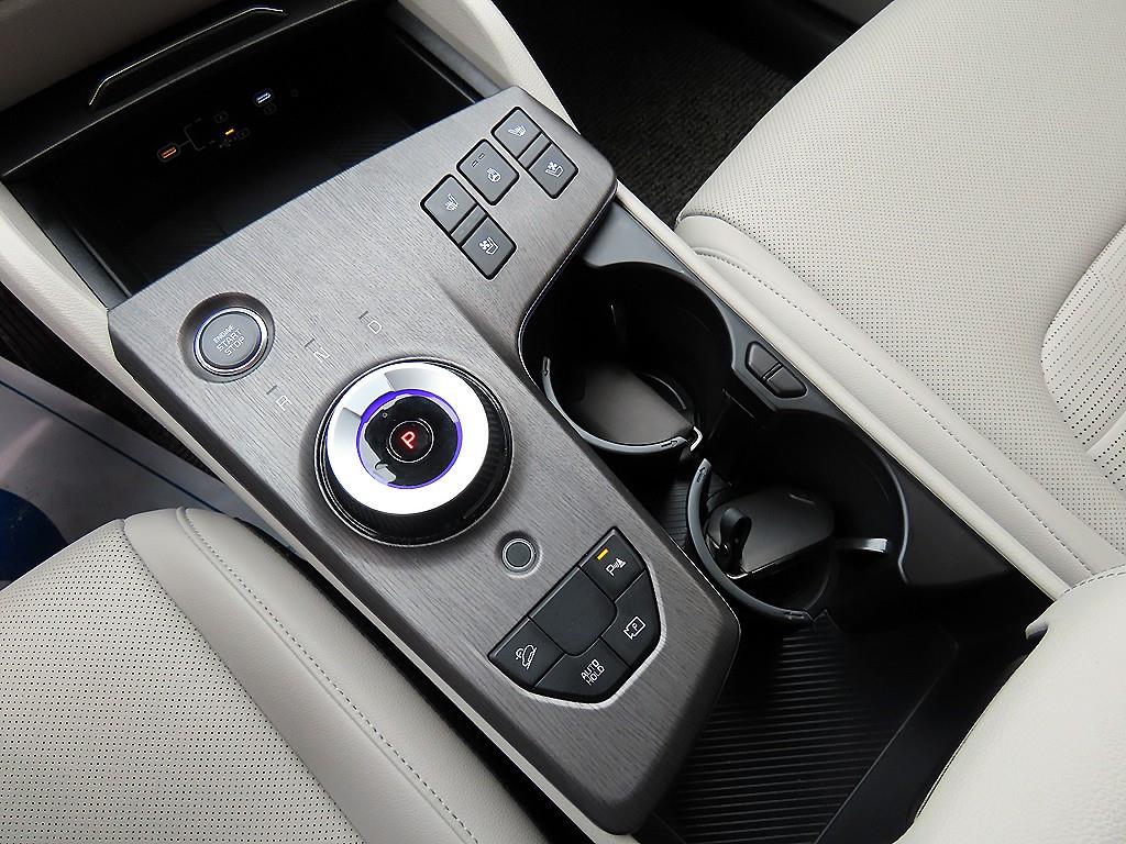 KIA Sportage - Vista 11