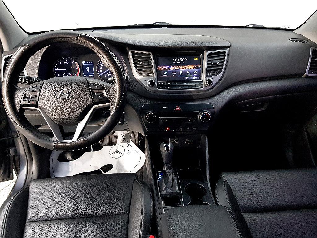 HYUNDAI Tucson - Vista 5