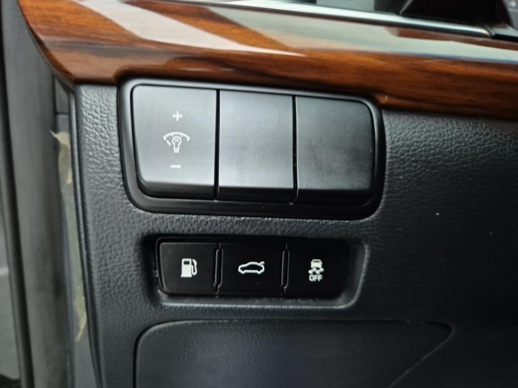 KIA K7 2017 Negro - Importación desde Corea - HF Imports Iquique - Foto 18