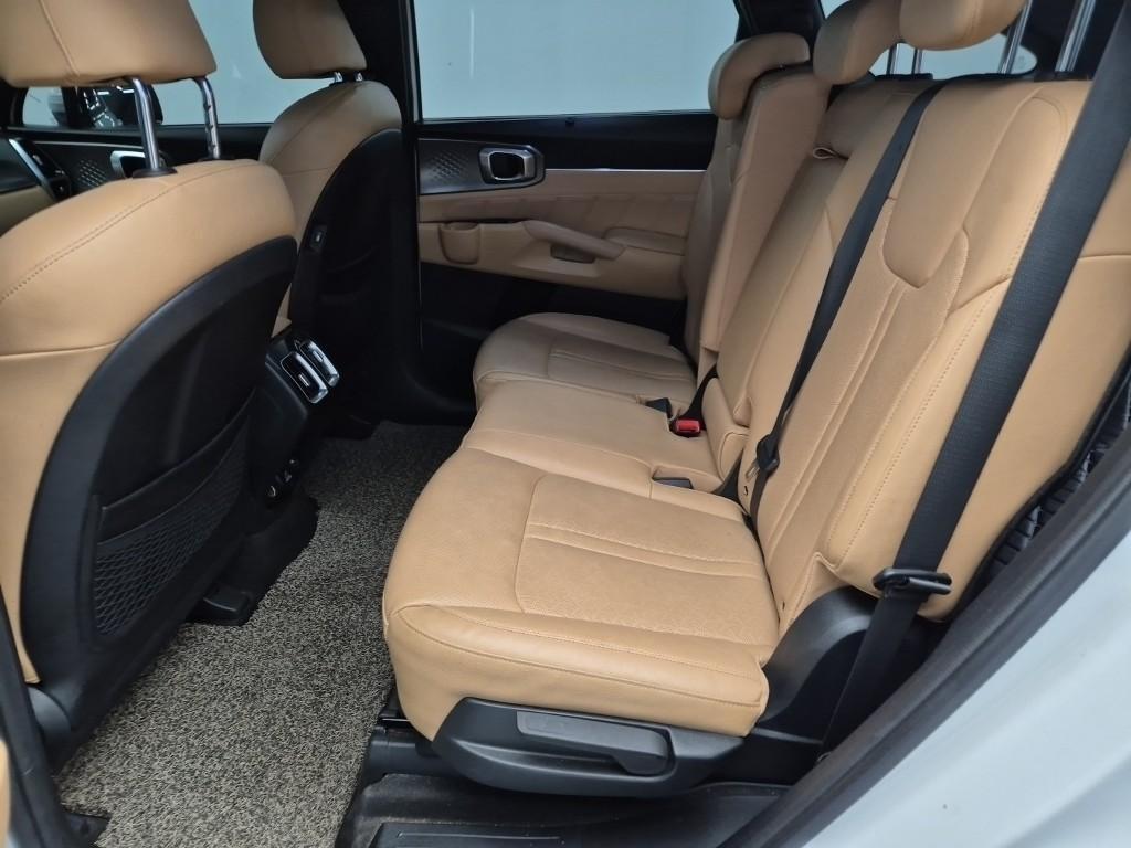 KIA Sorento - Vista 12