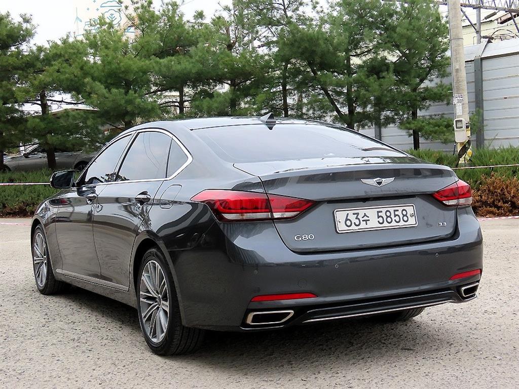 Genesis G80 - Vista 3