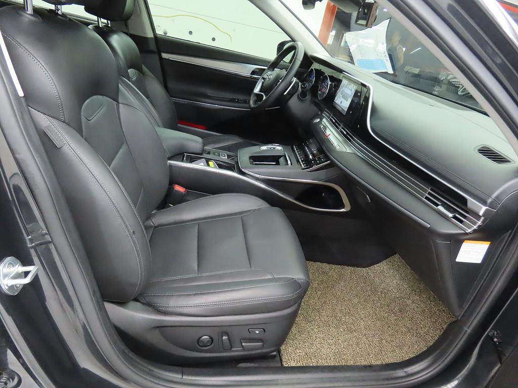 HYUNDAI Grandeur - Vista 8