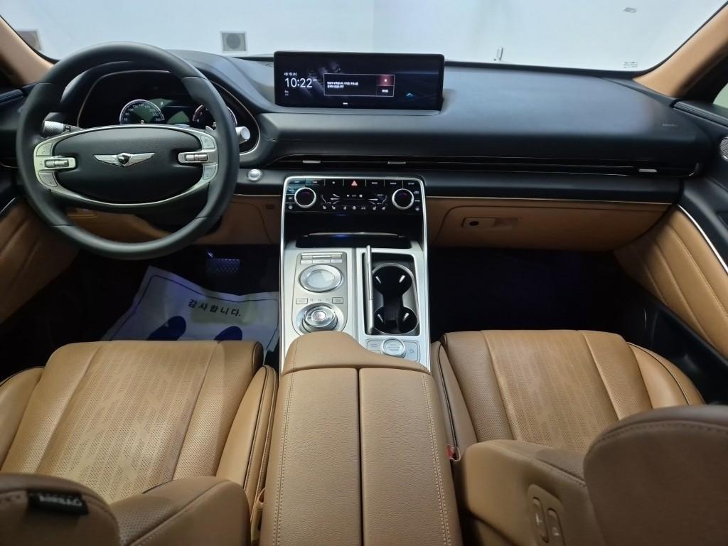 Genesis GV80 - Vista 5