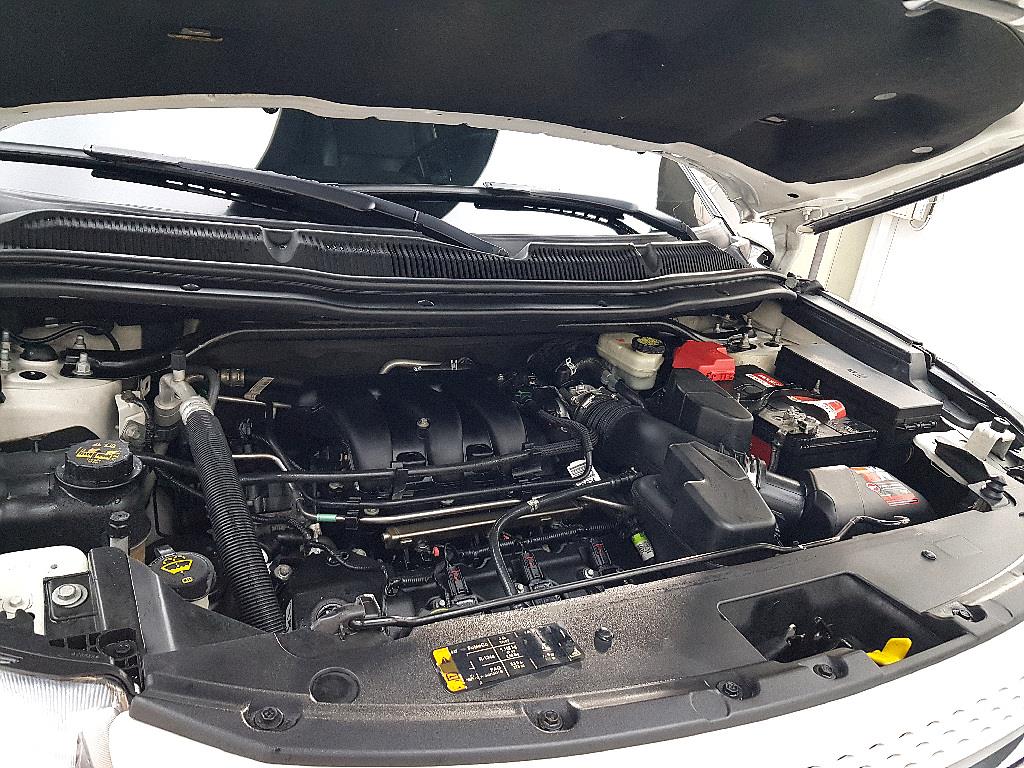 Ford Explorer - Vista 6