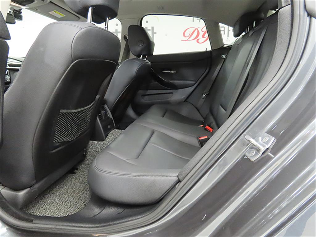 BMW 4 Series - Vista 6