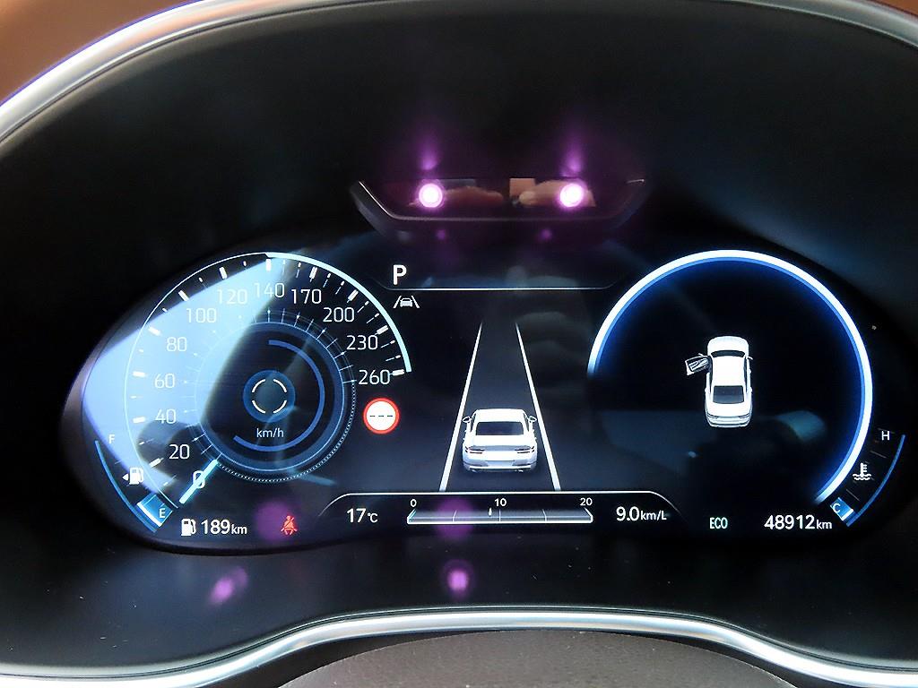 Genesis G80 - Vista 8