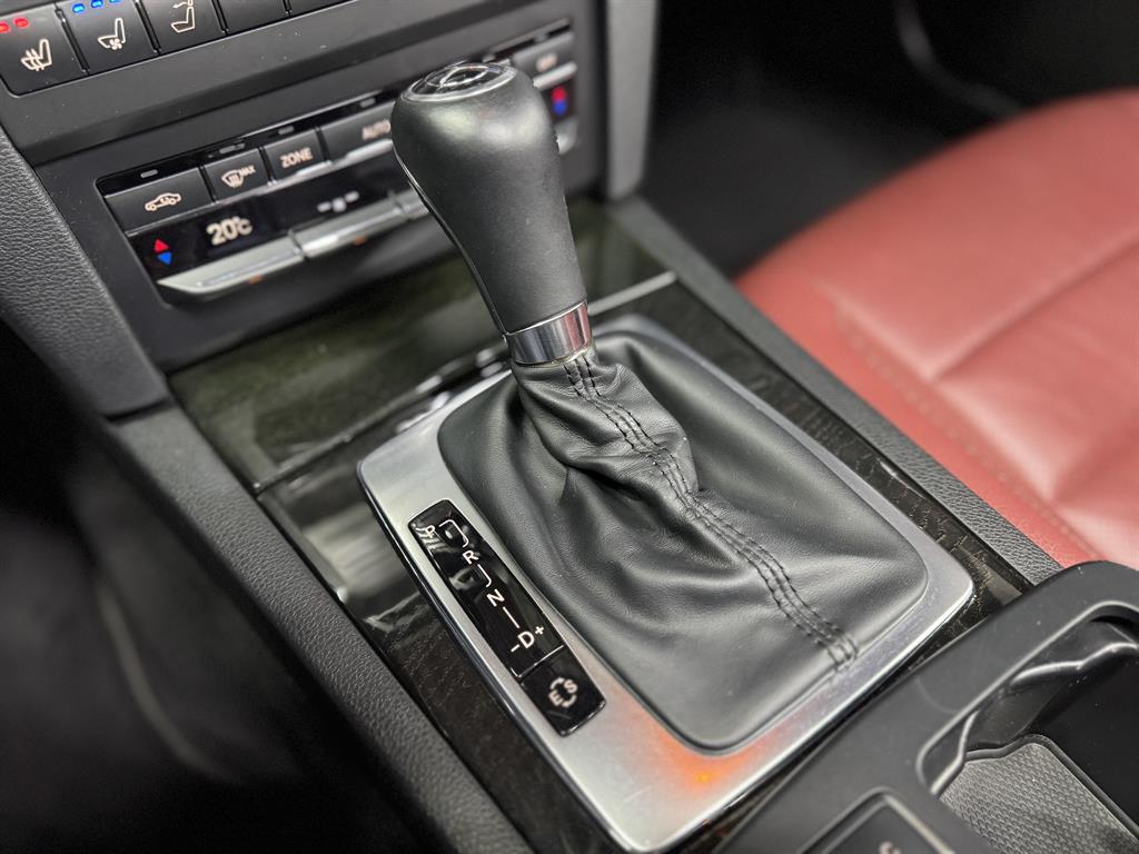 Mercedes Benz E class - Vista 10