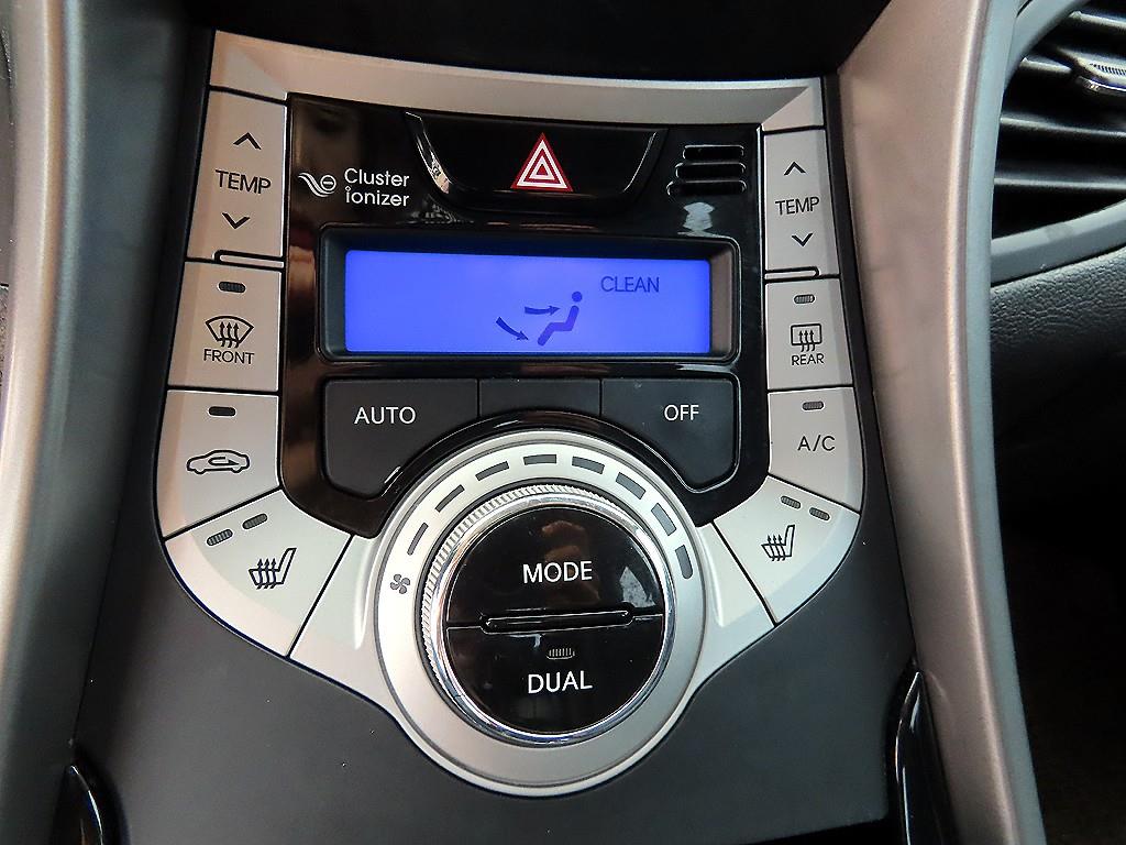 HYUNDAI Avante 2012 Blanco - Importación desde Corea - HF Imports Iquique - Foto 16