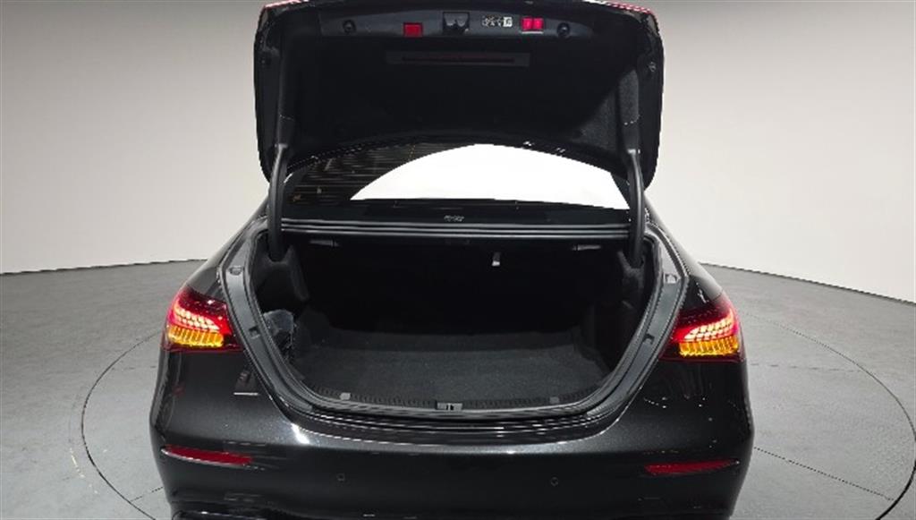 Mercedes Benz E class 2023 Gris - Importación desde Corea - HF Imports Iquique - Foto 20