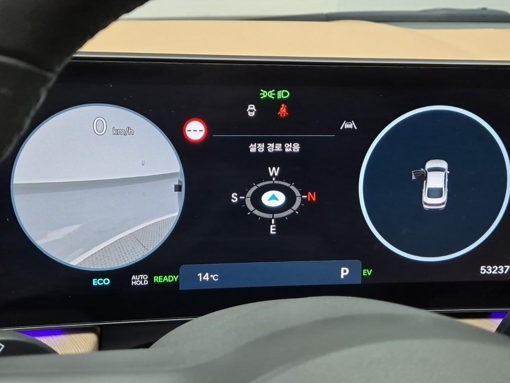 HYUNDAI Sonata - Vista 6