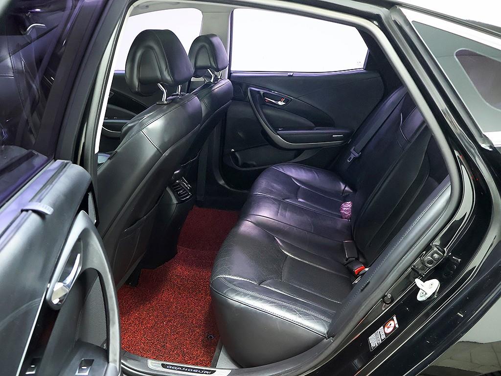 HYUNDAI Grandeur 2015 Negro - Importación desde Corea - HF Imports Iquique - Foto 12