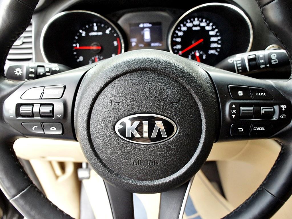 KIA Carnival 2020 Negro - Importación desde Corea - HF Imports Iquique - Foto 8