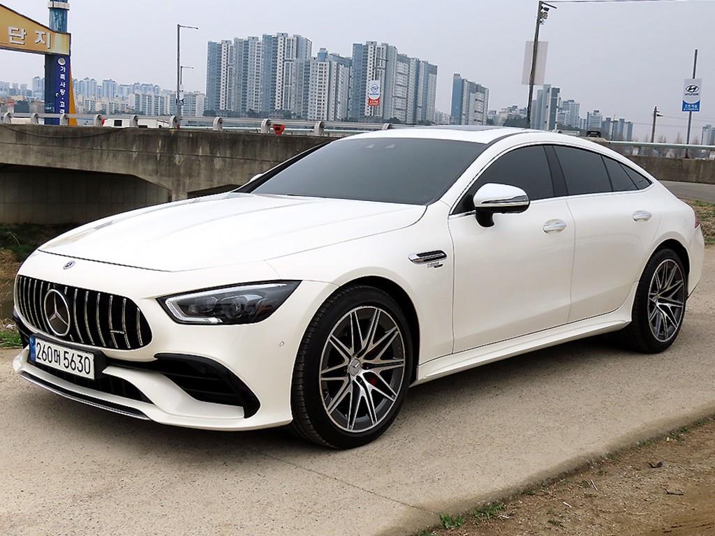 Mercedes Benz AMG GT - Vista 2