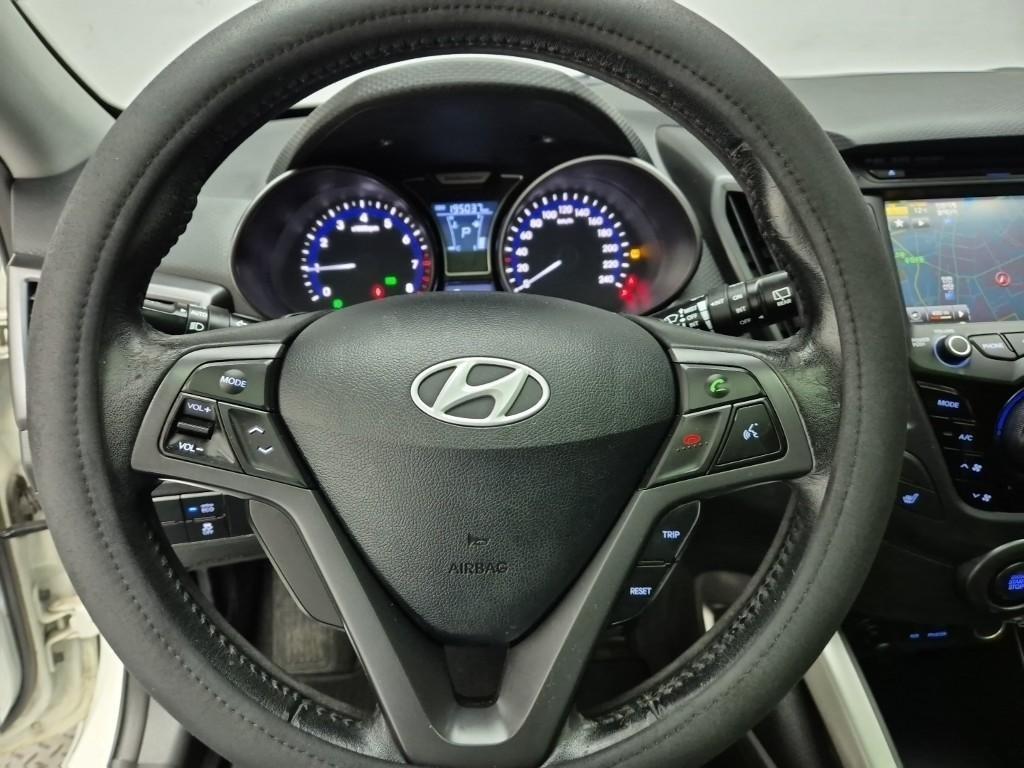 HYUNDAI Veloster - Vista 9