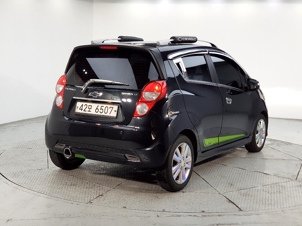 Chevrolet Spark - Vista 4