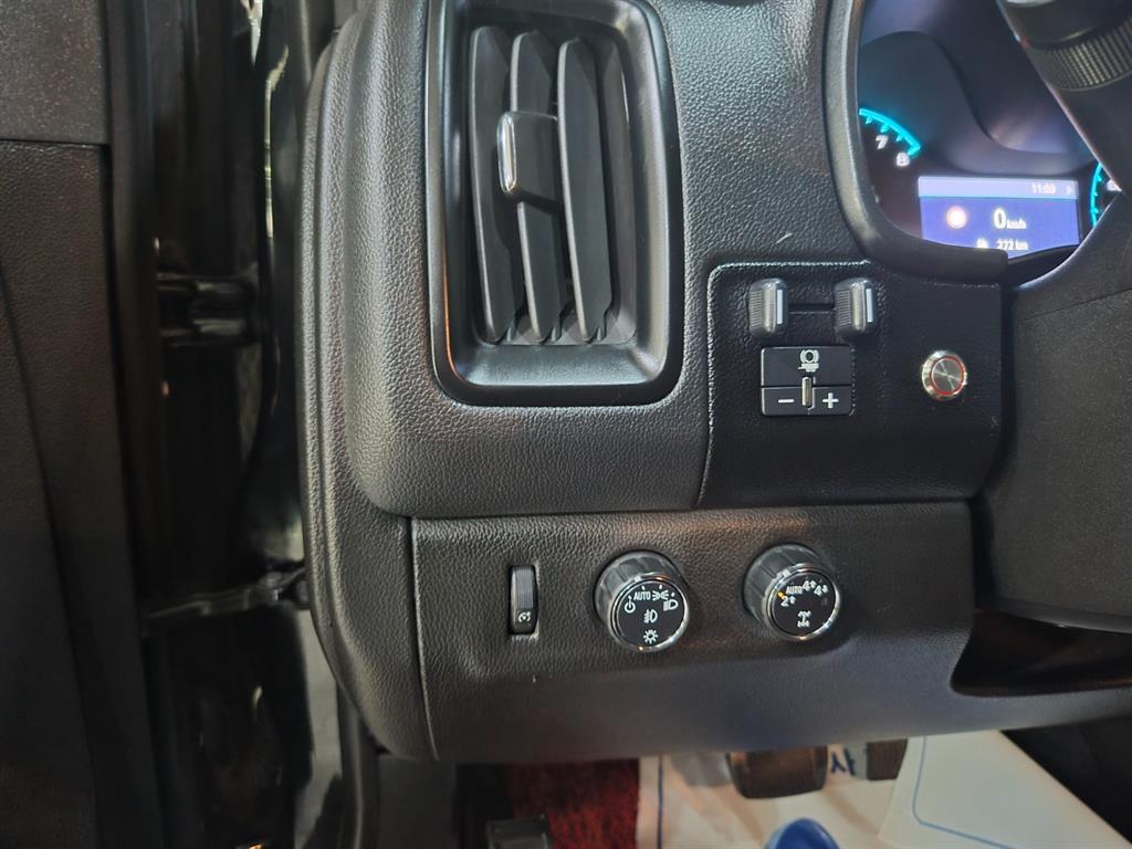 Chevrolet ?Colorado 2020 Negro - Importación desde Corea - HF Imports Iquique - Foto 15