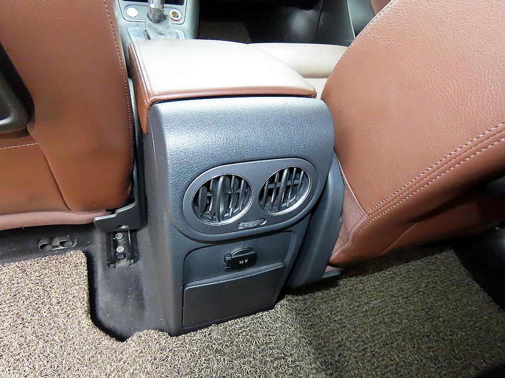 Volkswagen Tiguan 2015 Negro - Importación desde Corea - HF Imports Iquique - Foto 16