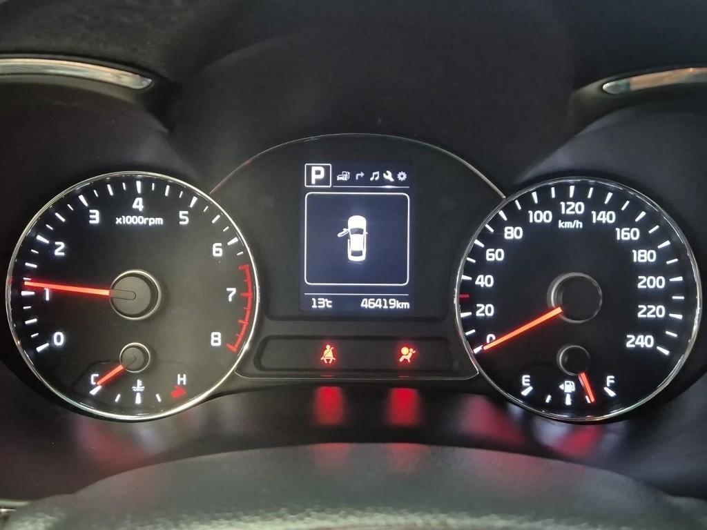 KIA K3 - Vista 6