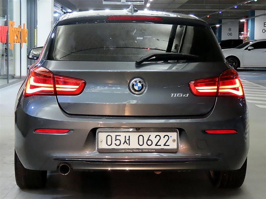 BMW 1 series - Vista 5